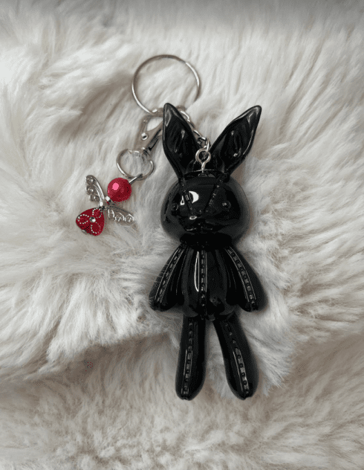 Porte-clés lapin noir